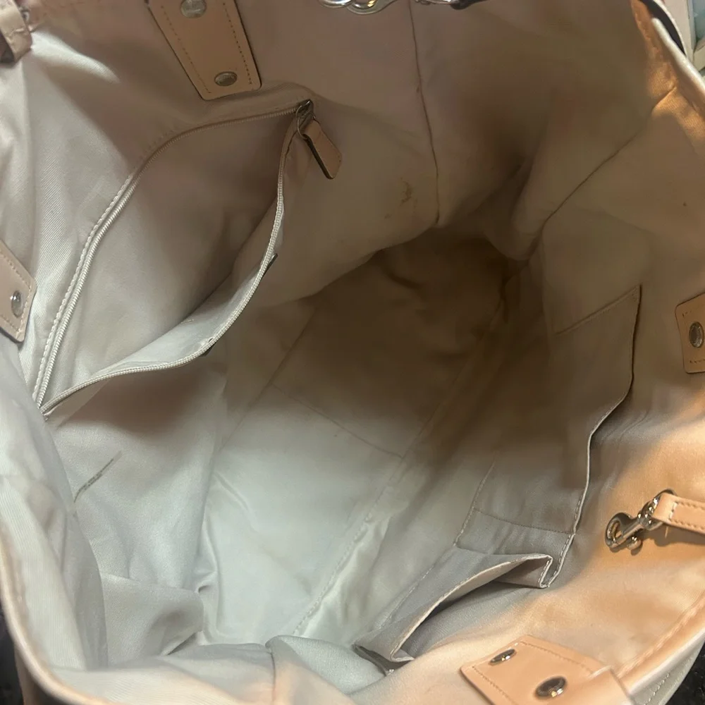 Coach Gold Metallic Tote Bag - Picture 7 of 9